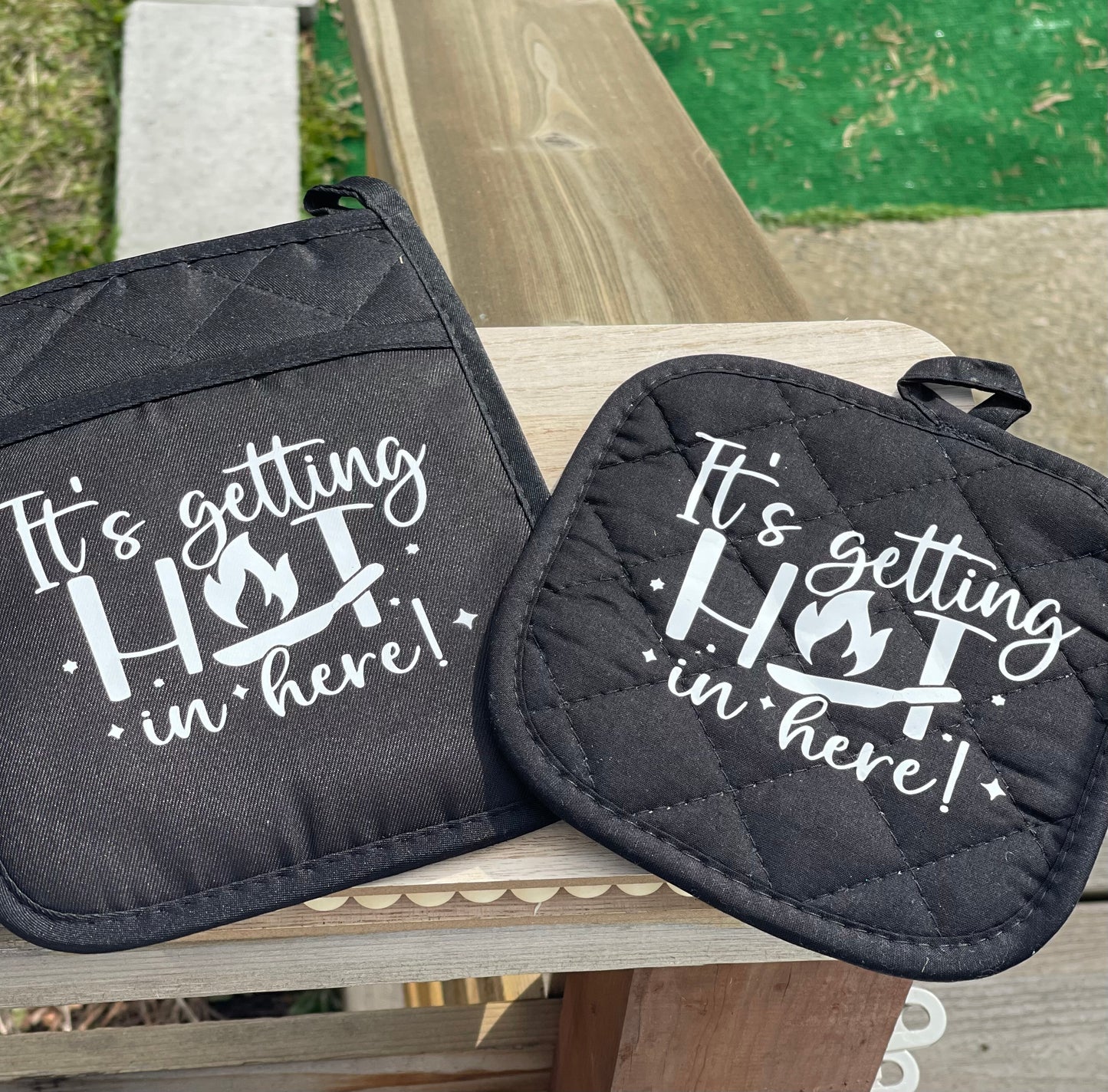 Oven Mitt Set ( 1 Large & 1 Small)